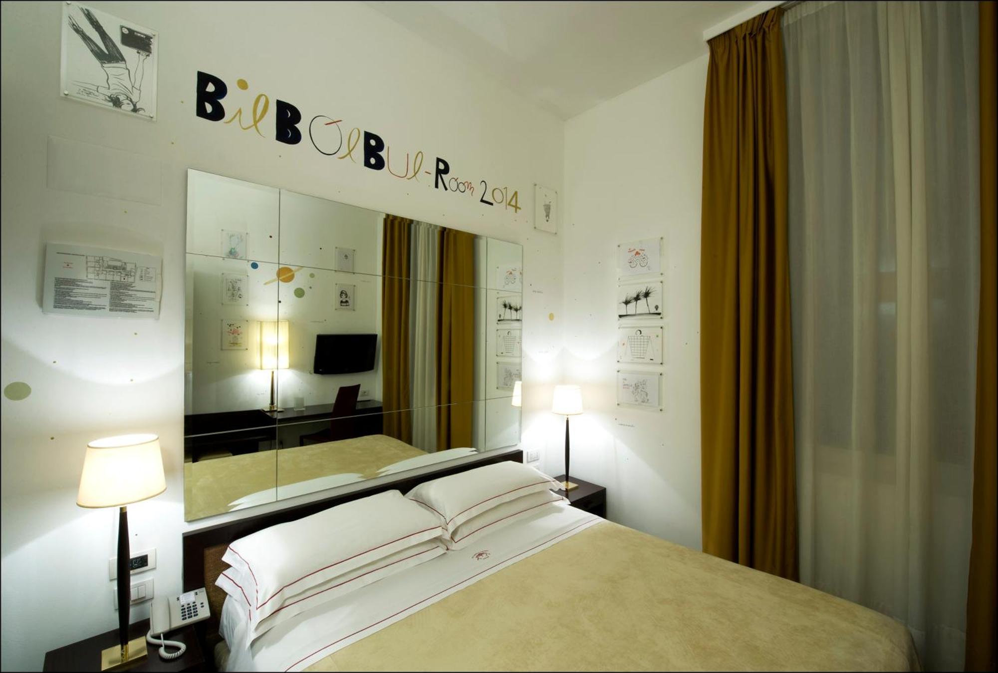 Phi Hotel Болоня Екстериор снимка